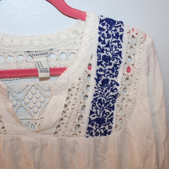 Crochet Detailed Top - Picture 4 of 4
